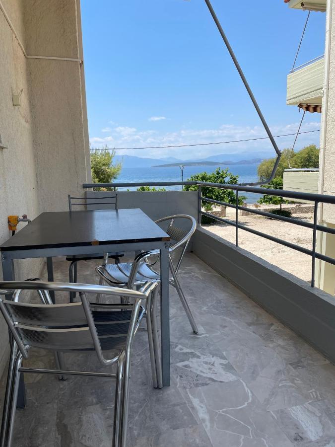 Appartement Finikas à Iria Extérieur photo